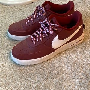 Air Force 1 NBA Maroon
